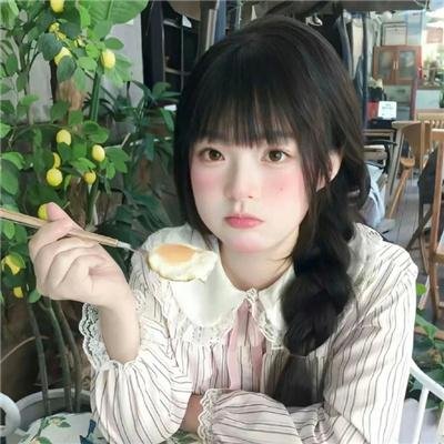 邪恶的蕾丝莉